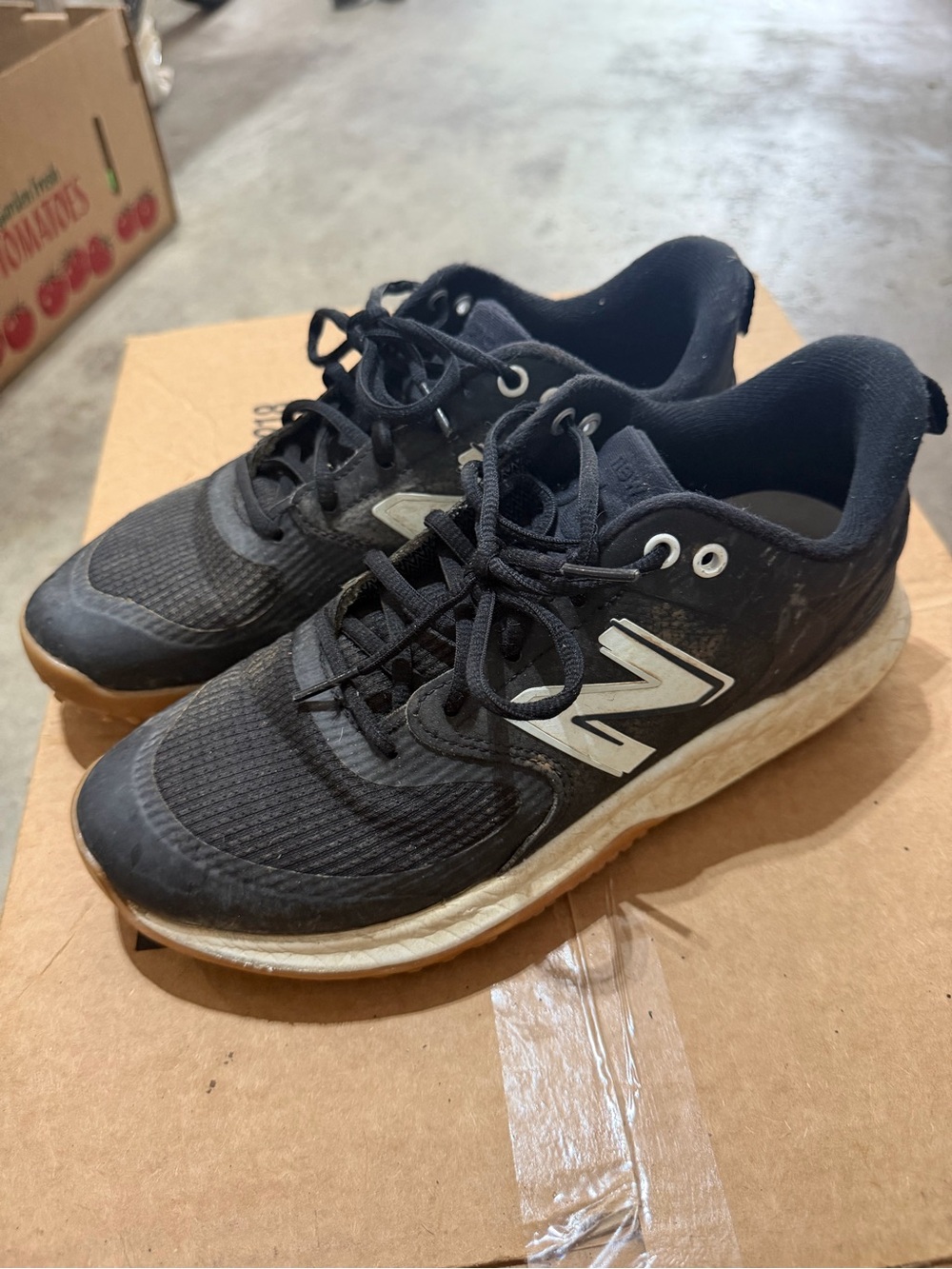 New Balance Men’s Turf Sneakers size 7